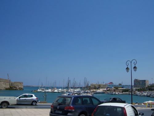 Der Hafen von Heraklion.