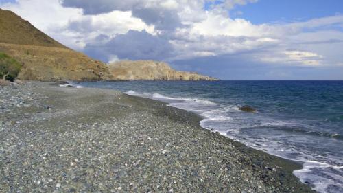 Der Petrakis Beach vor dem Anatoli.